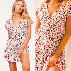 🦋 PRINCESS POLLY White Dress Red Floral Mini 6 Cute Coquette Cottagecore Boho